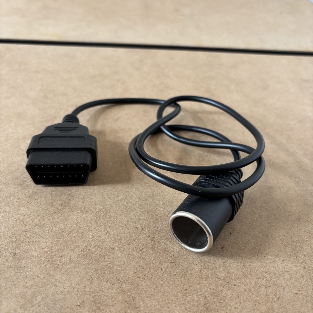 Adapter OBD2 do gniazda zapalniczki 12 V