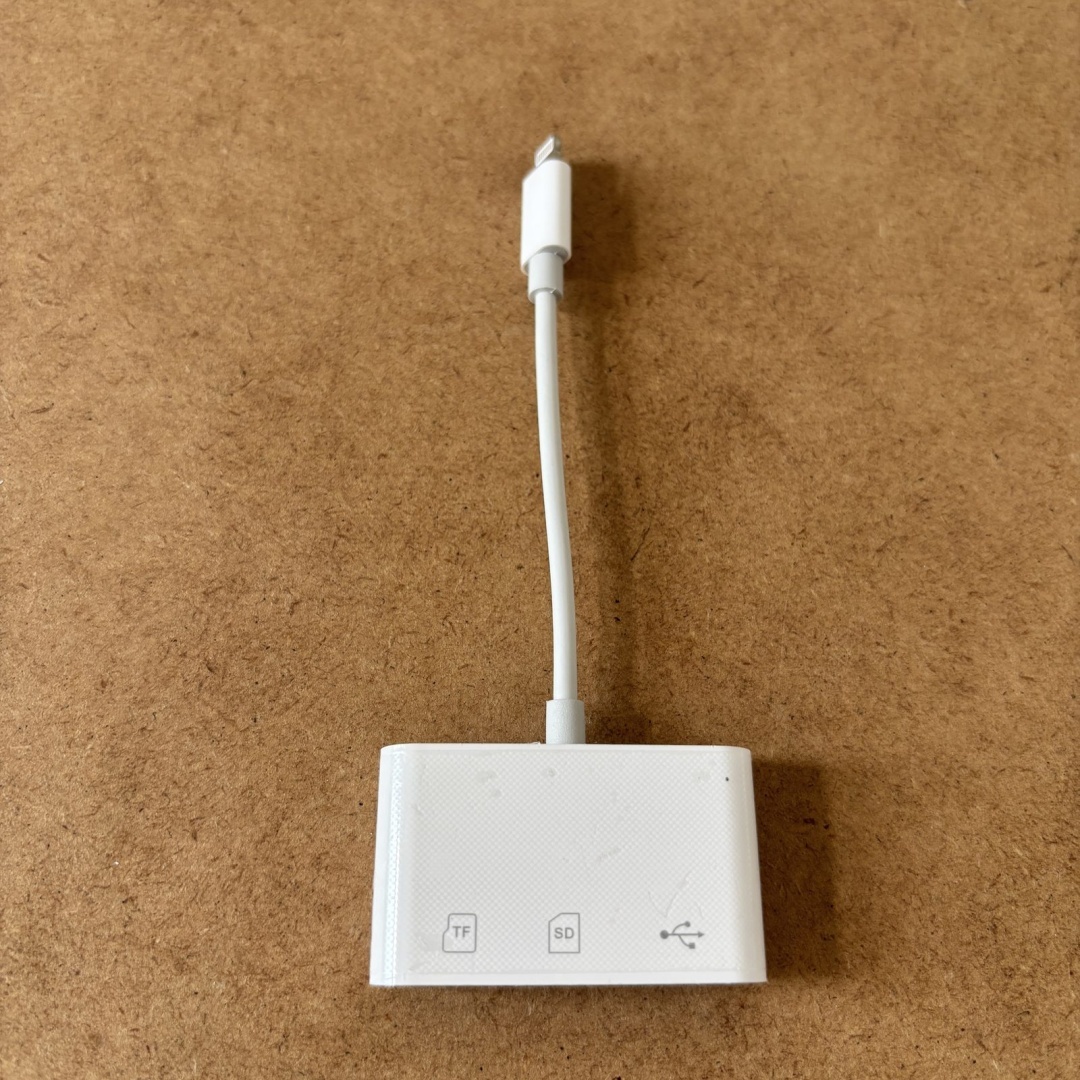 Adapter czytnika kart SD i TF do telefonu - obrazek 2