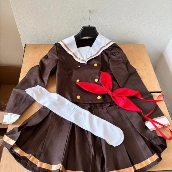 Brązowa sukienka cosplay anime sailor z kokardą rozmiar L