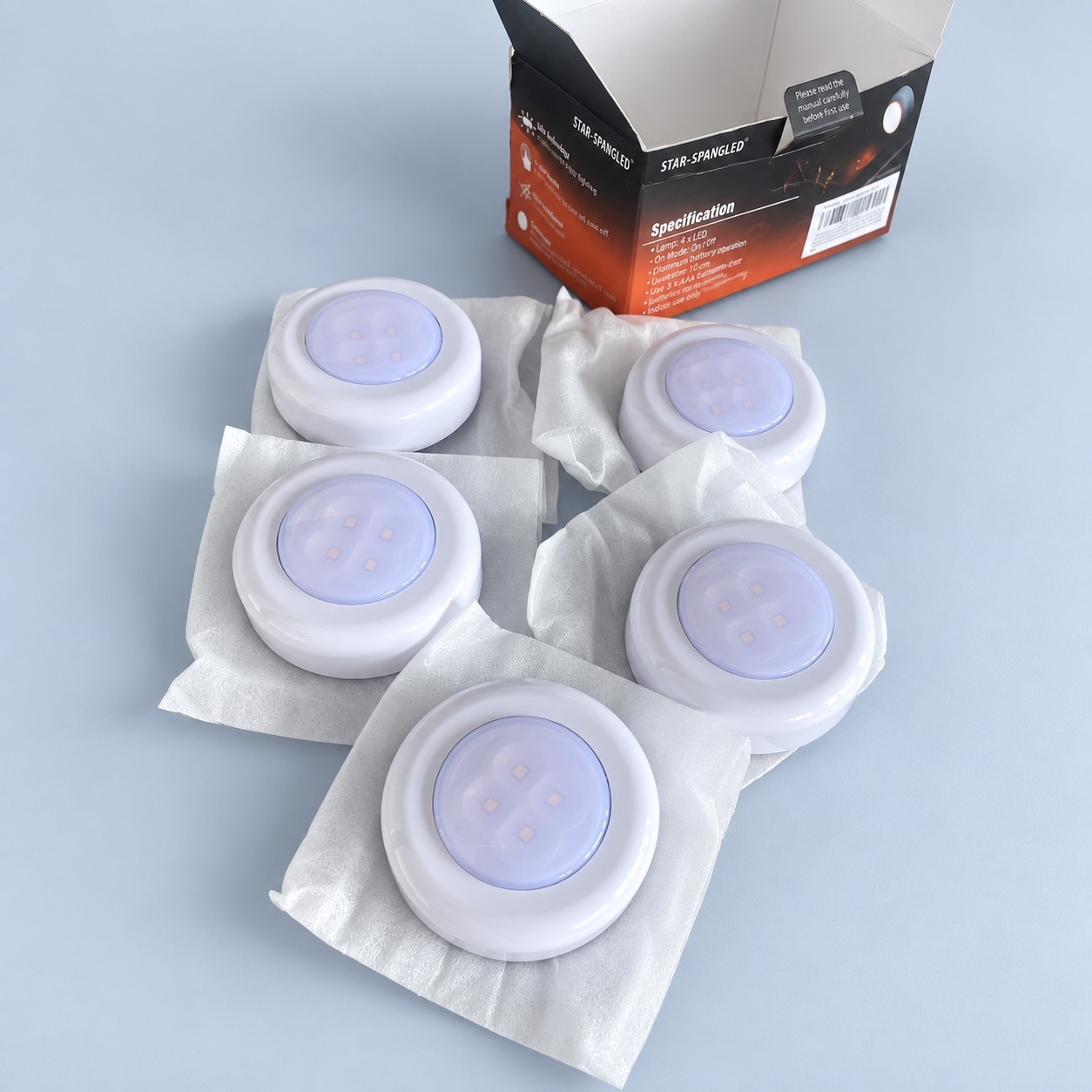 5x LED lampki dotykowe Star-Spangled 50 lumenów — aranżacja poglądowa AI 2