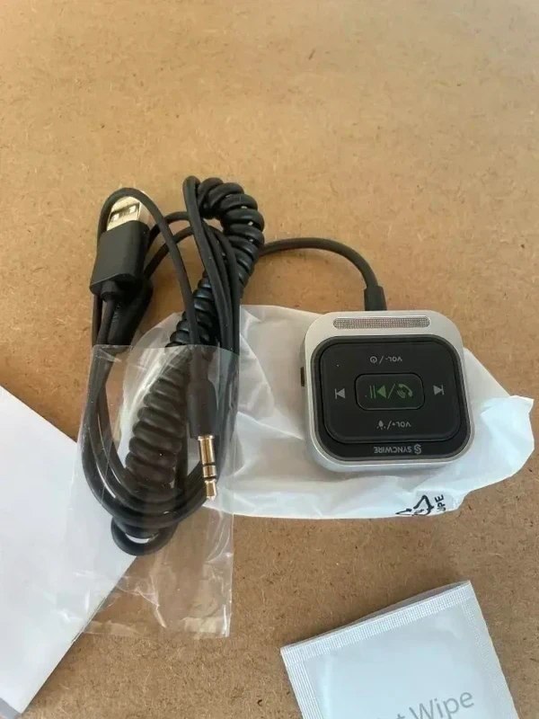 Odbiornik Bluetooth samochodowy Syncwire SW-BR998 z zestawem głośnomówiącym - obrazek 3