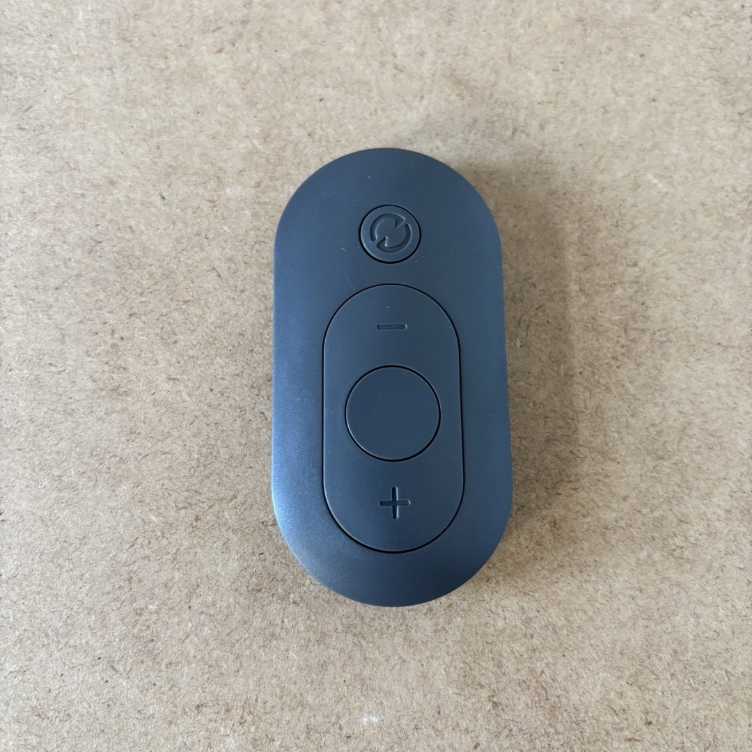 Pilot Bluetooth do sterowania multimediami