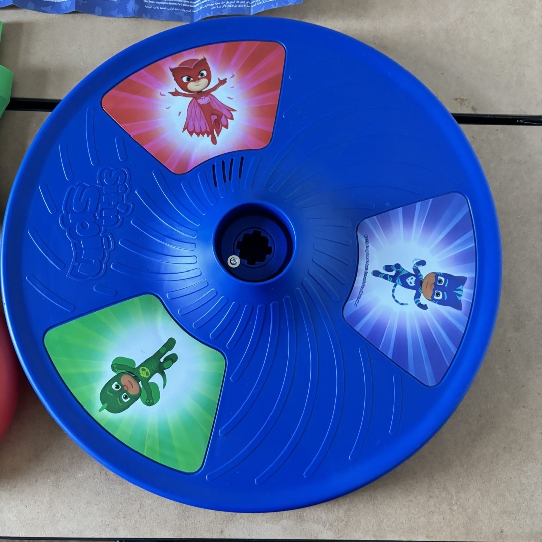 Playskool PJ Masks gra ruchowa z dyskiem i uchwytami - obrazek 2