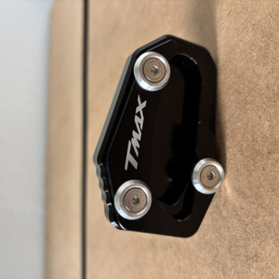 Poszerzenie stopki bocznej do Yamaha TMax, czarne
