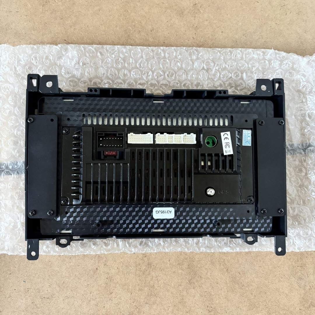 Radio Android 13 do Mercedes-Benz B200 2008-2011 z kamerą AHD - obrazek 3