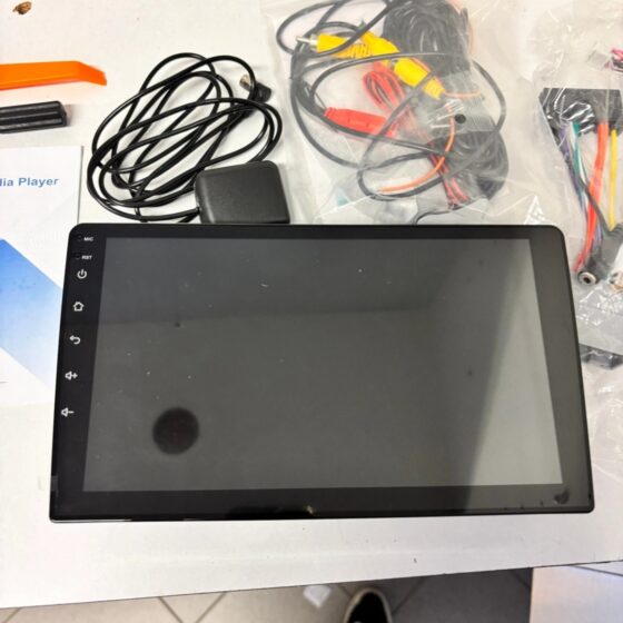 Radio Samochodowe Android 13 2 DIN 9" QLED 4/64GB CarPlay