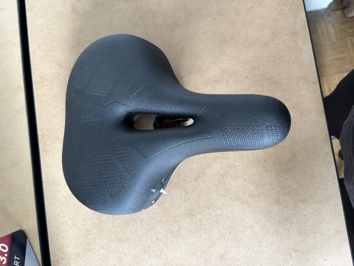 Siodełko rowerowe Anfil Memory Foam 3.0 z pokrowcem - obrazek 2