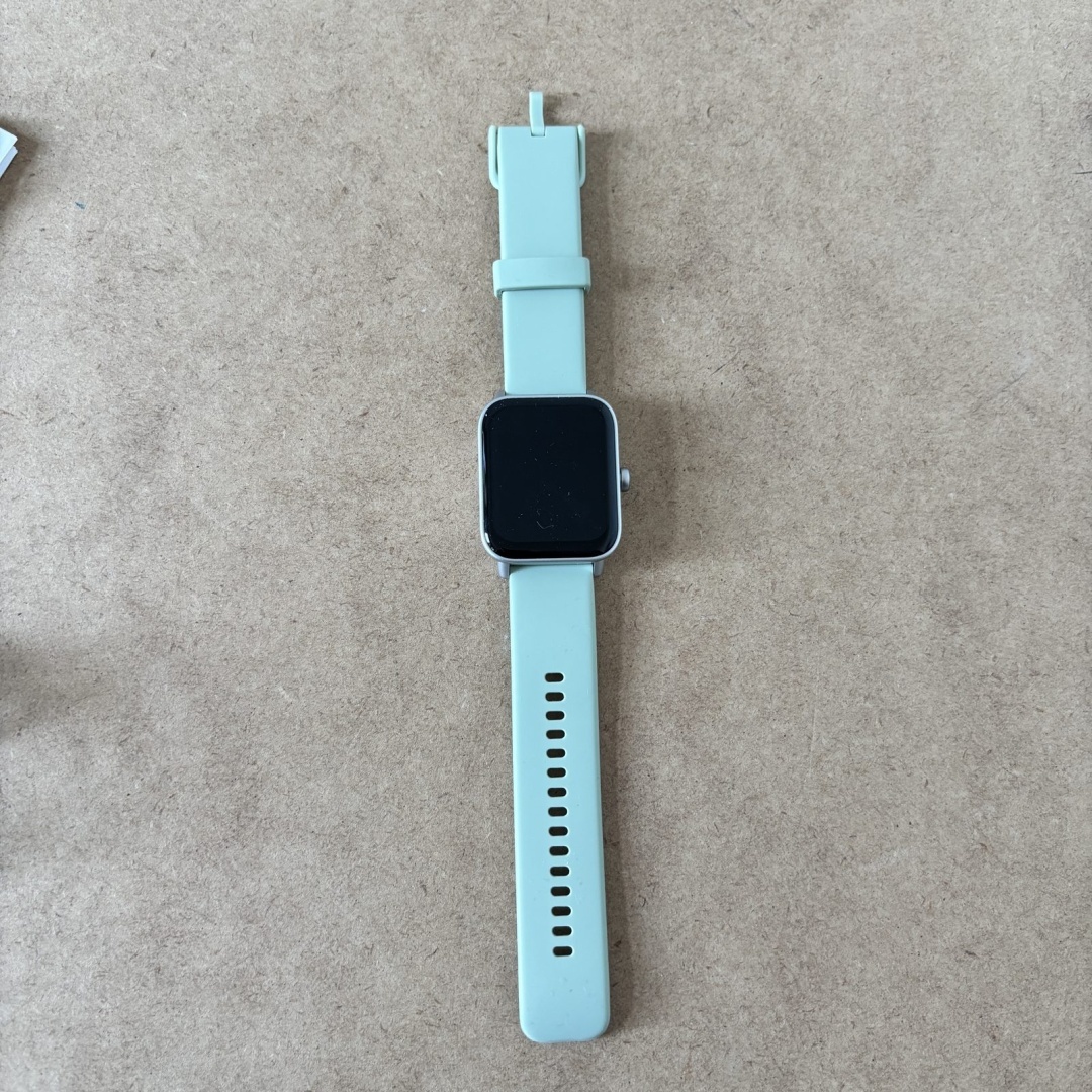 Smartwatch IDW19 z miętowym paskiem i ładowarką - obrazek 2