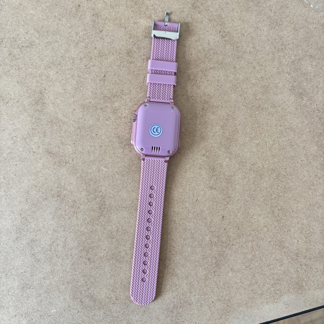 Smartwatch dziecięcy różowy z funkcją telefonu i latarką - obrazek 2