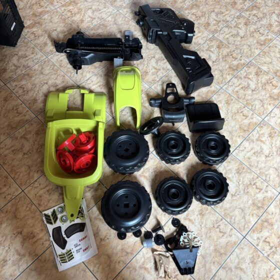 Smoby Claas Farmer XL 710114 - traktor na pedały z przyczepą