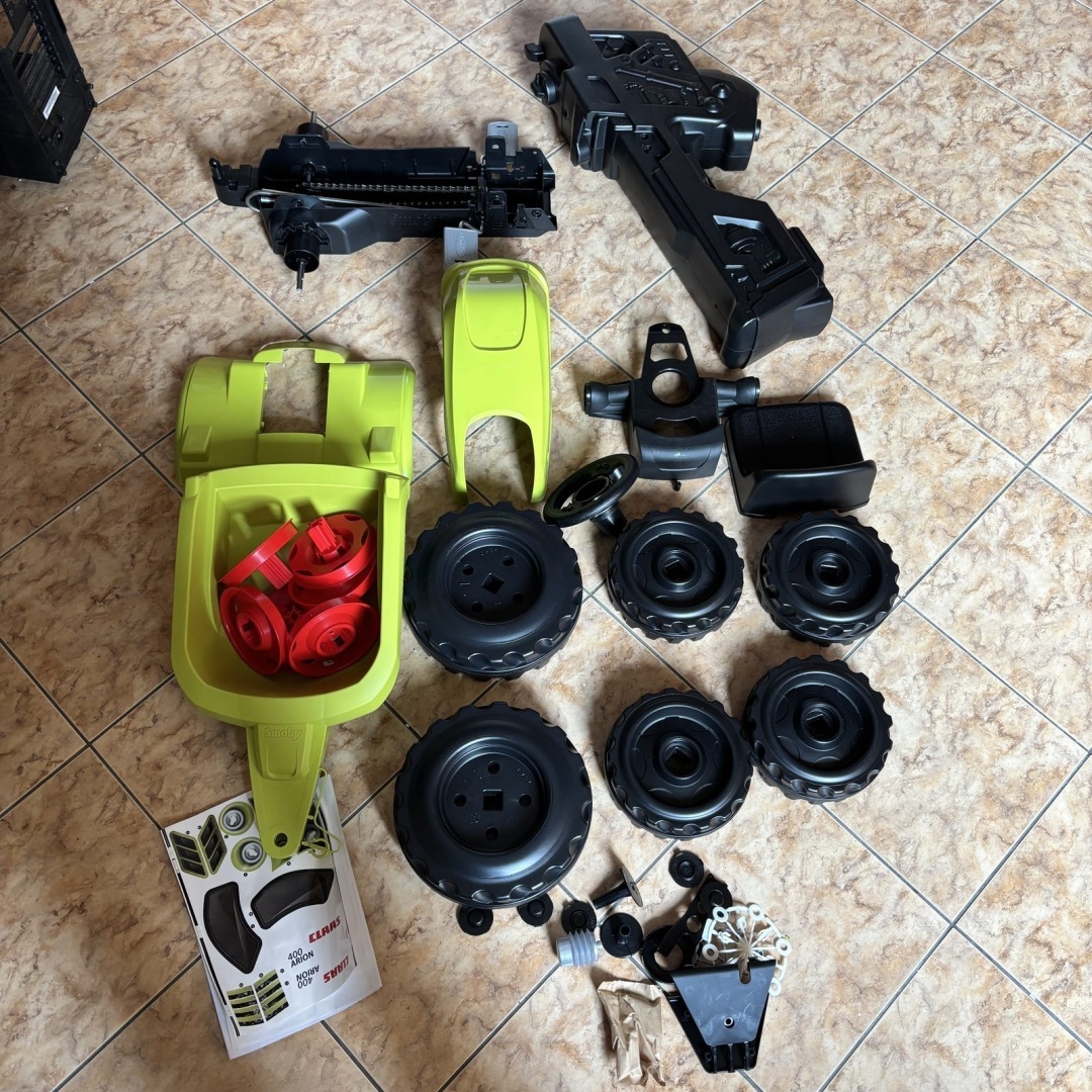 Smoby Claas Farmer XL 710114 - traktor na pedały z przyczepą