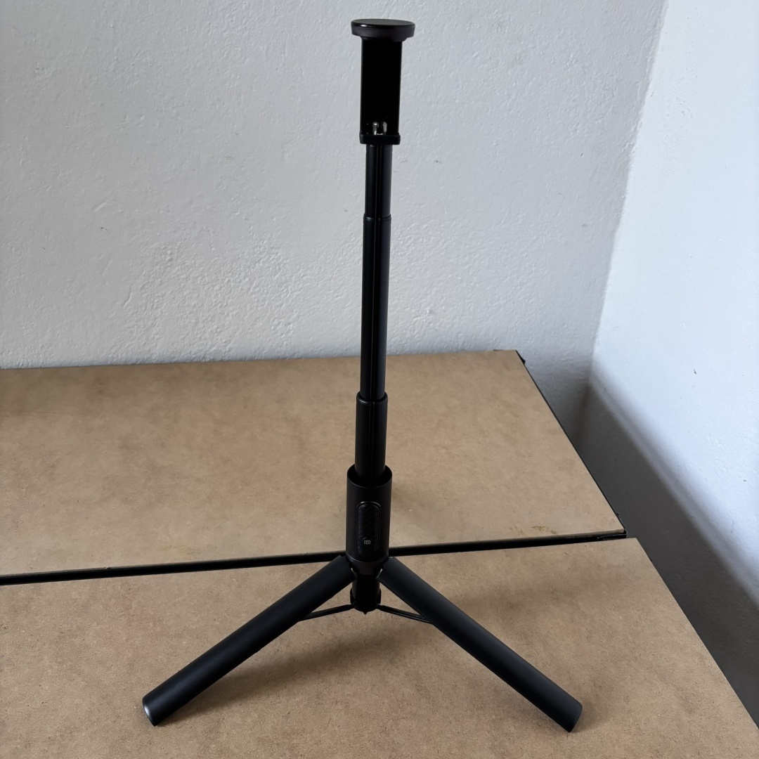 Statyw selfie TONEOF Oth-AB202Max 152 cm z pilotem