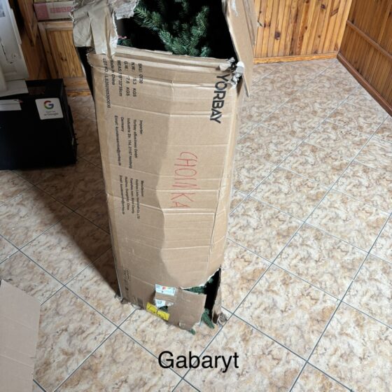 Sztuczna choinka YORBAY SKU 0030 (Gabaryt, karton uszkodzony)