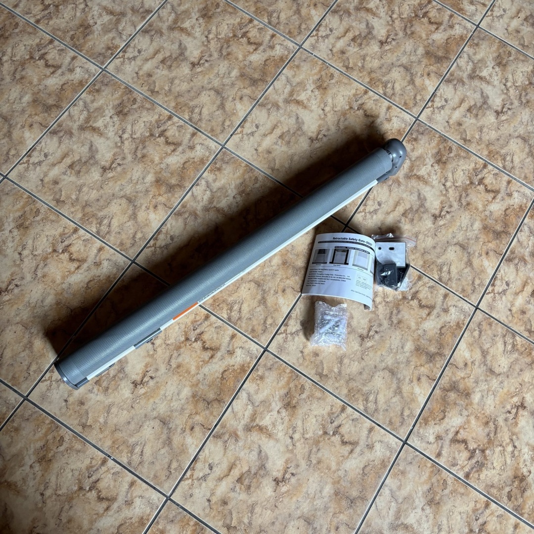 Wysuwana barierka bezpieczeństwa 300 cm - szara, dla dzieci i zwierząt